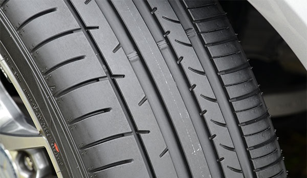 Dunlop_SP_Sport_Maxx_050_2