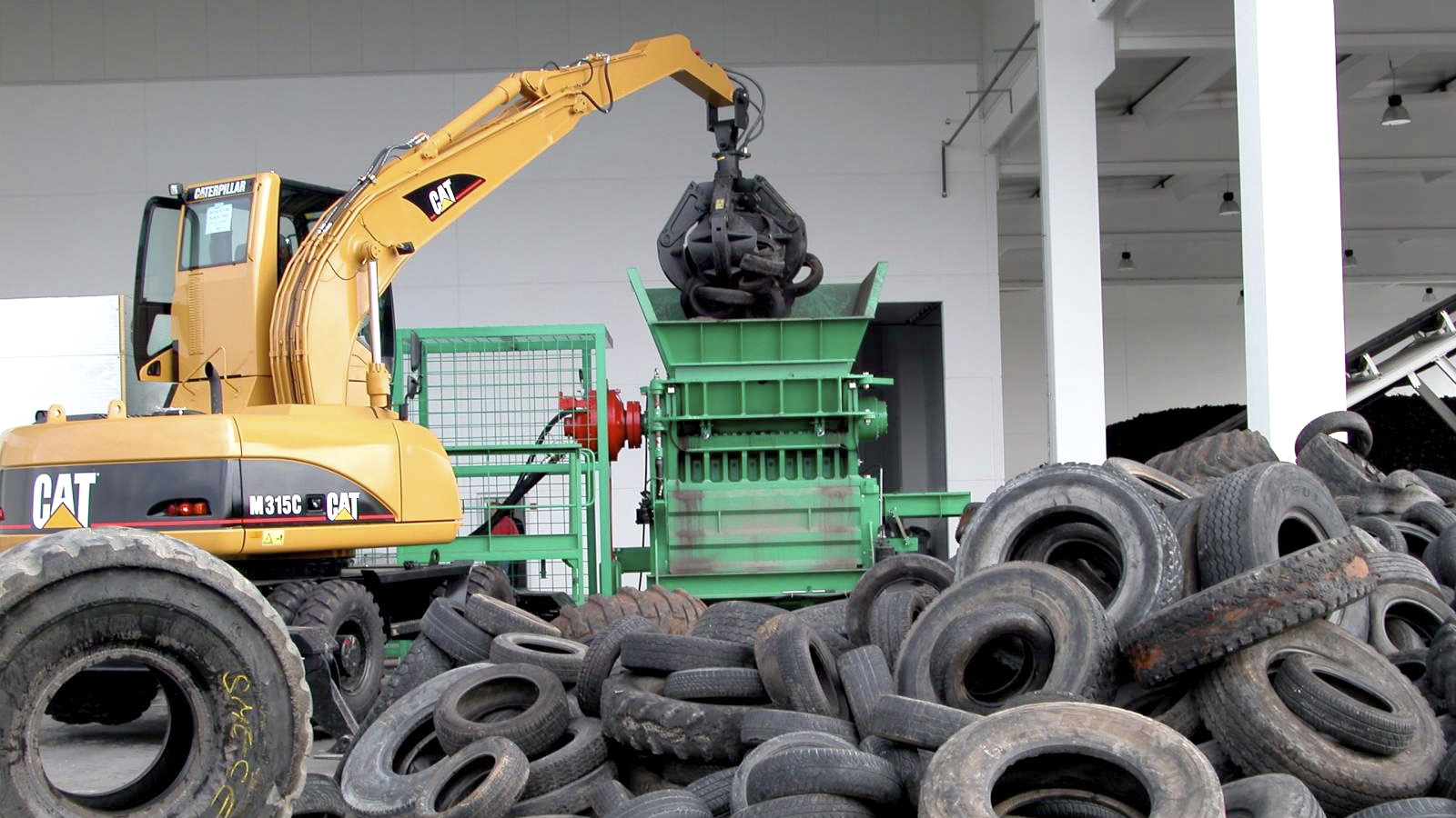 Открыли завод по переработке старых шин