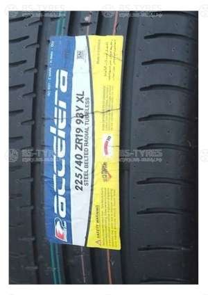 Accelera PHi 245/40 R19 98Y