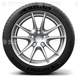 Michelin Pilot Sport 4S 215/35 R18 84Y (уценка)