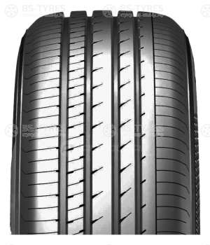 Yokohama Advan dB V553 265/35 R18 97W
